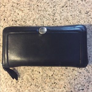 Large Coach Wallet